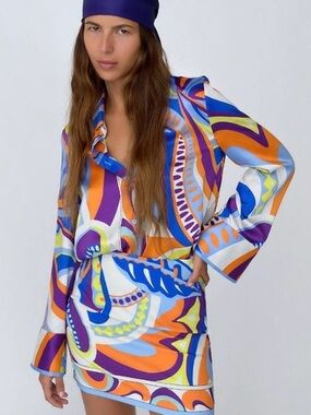 ZARA Printed Shirt Silky Satin Button Up Colorful Vacation Top size XS NWT